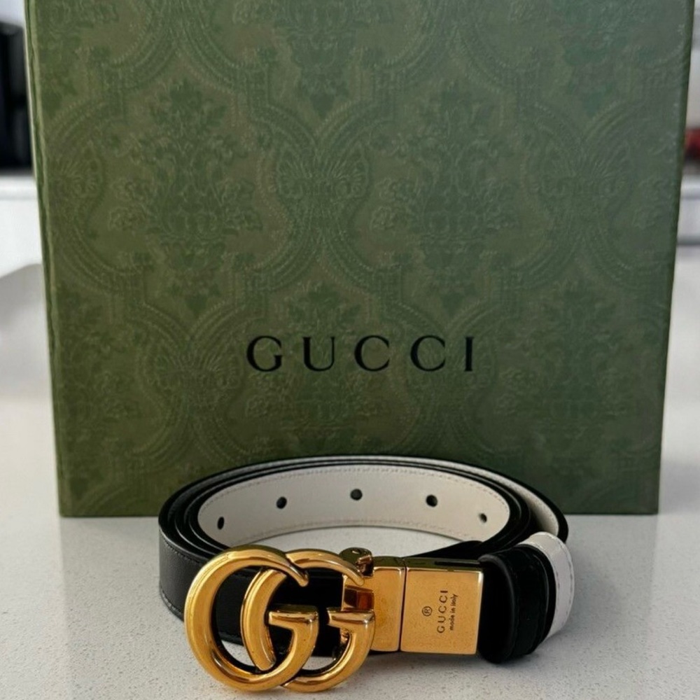 GUCCI "Marmont Reversible Thin" Belt